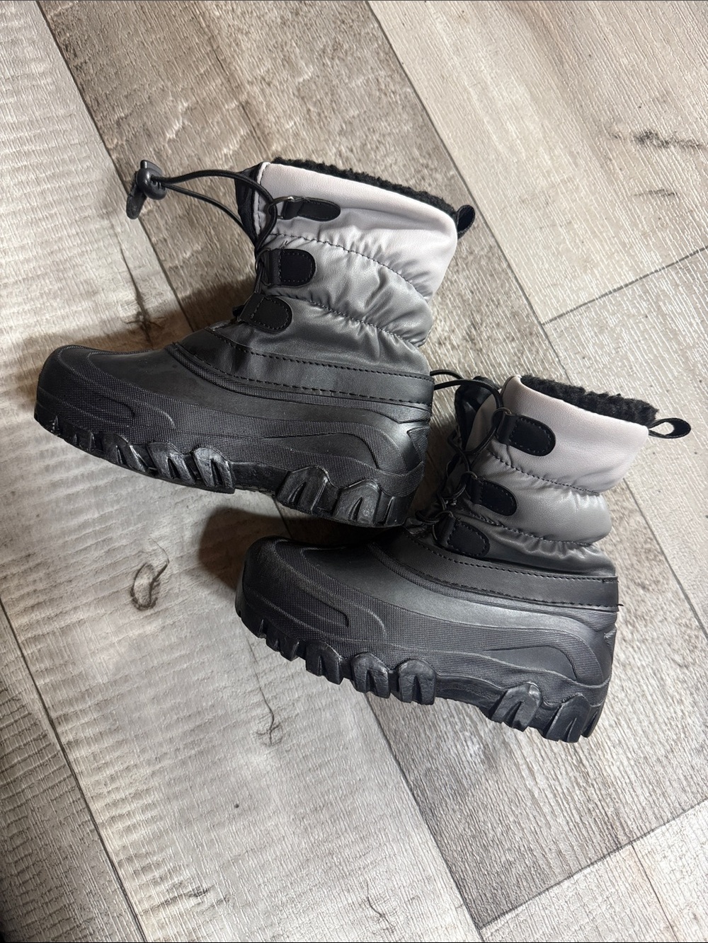 Kids Waterproof Snow Boots - Gray/Black